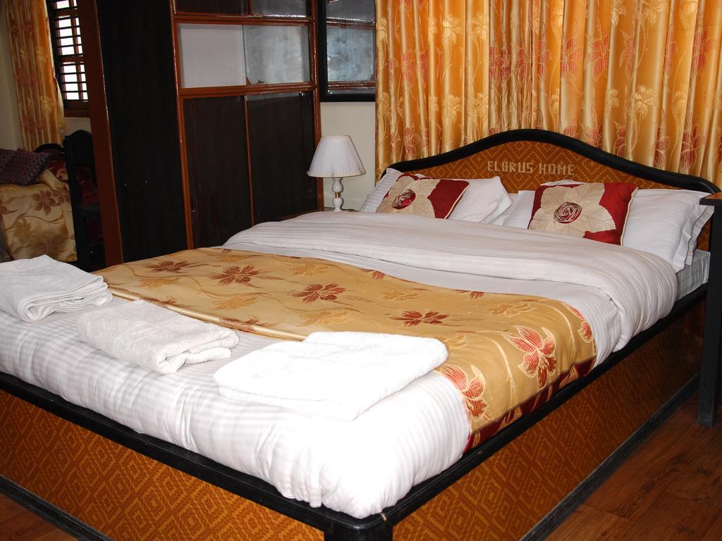 Elbrus Home Katmandou Chambre photo