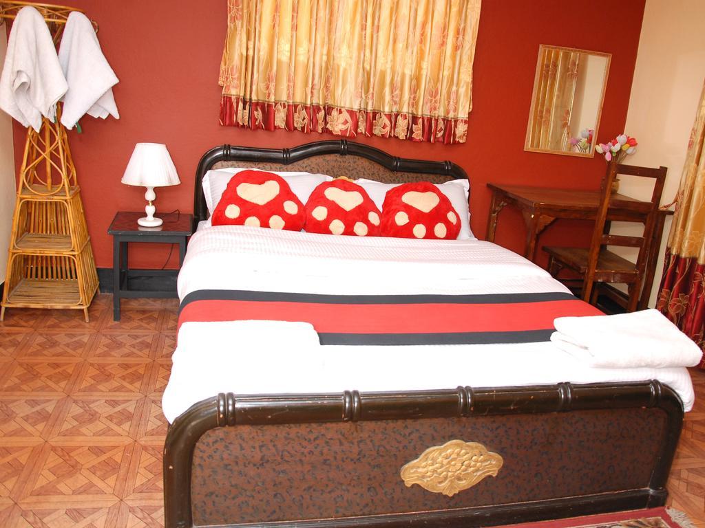 Elbrus Home Katmandou Extérieur photo